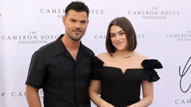 Taylor Lautner and wife welcome daughter Lennon
